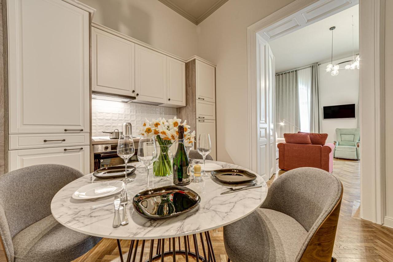 Central Family Apartment 아라드 외부 사진